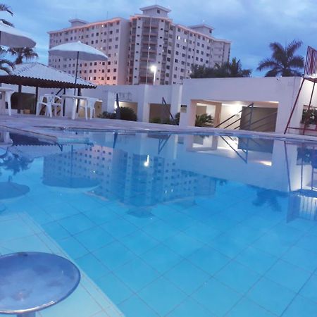 Eldorado Flat Service กัลดัสโนวัส ภายนอก รูปภาพ